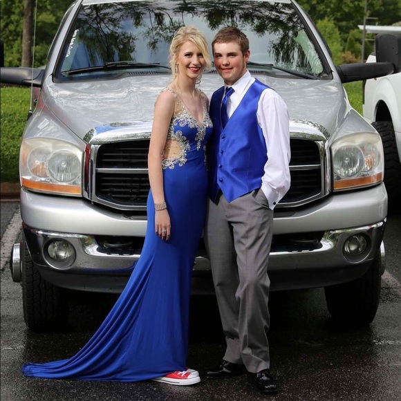 Prom dress - Picture 8 of 8